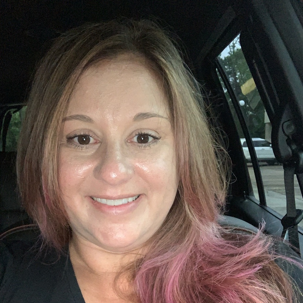 Meet your Posher, Dana floriano